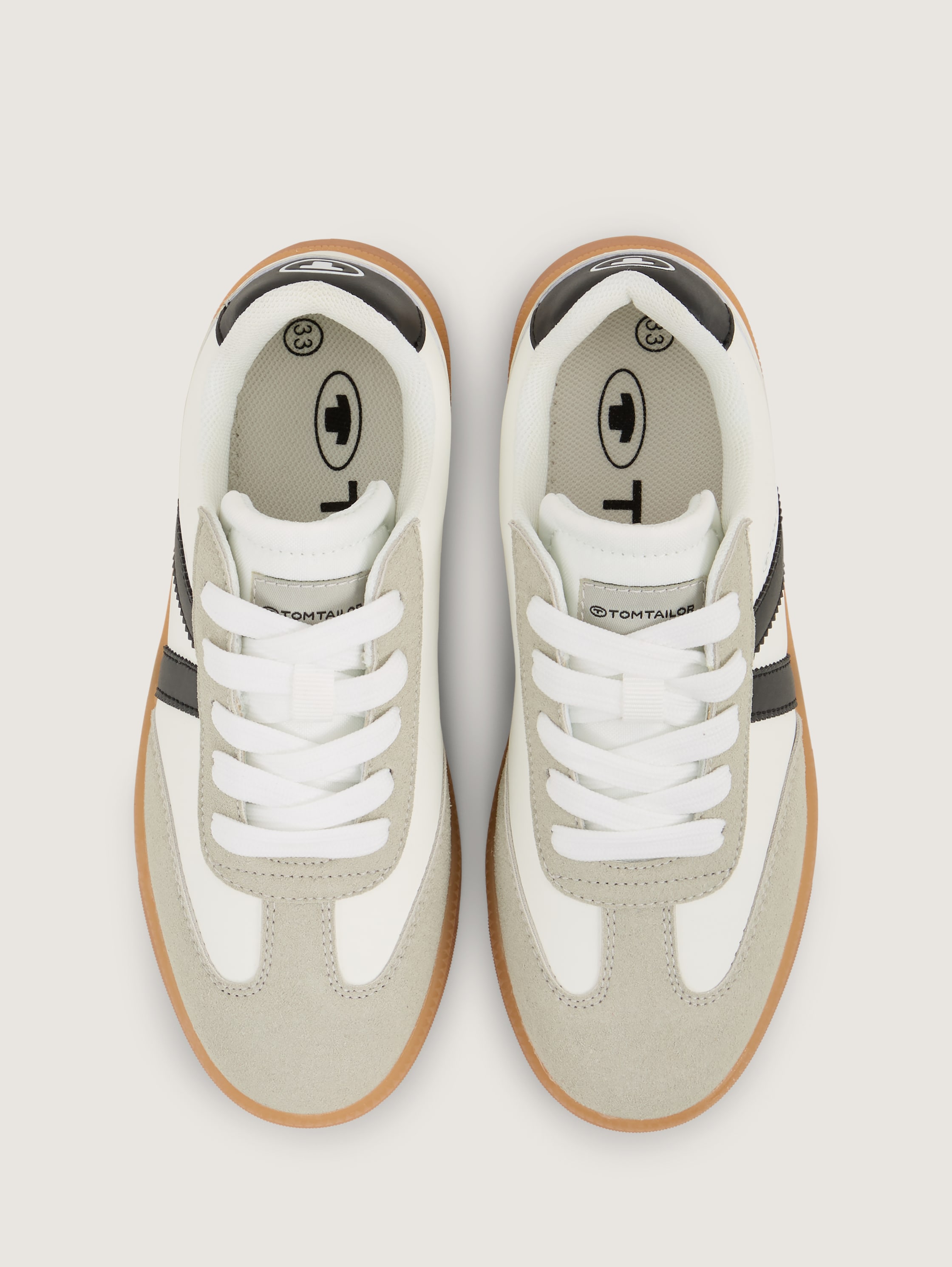 Sneaker mit Colour-Blocking - whiteblack - Produkt-Ansicht von oben 