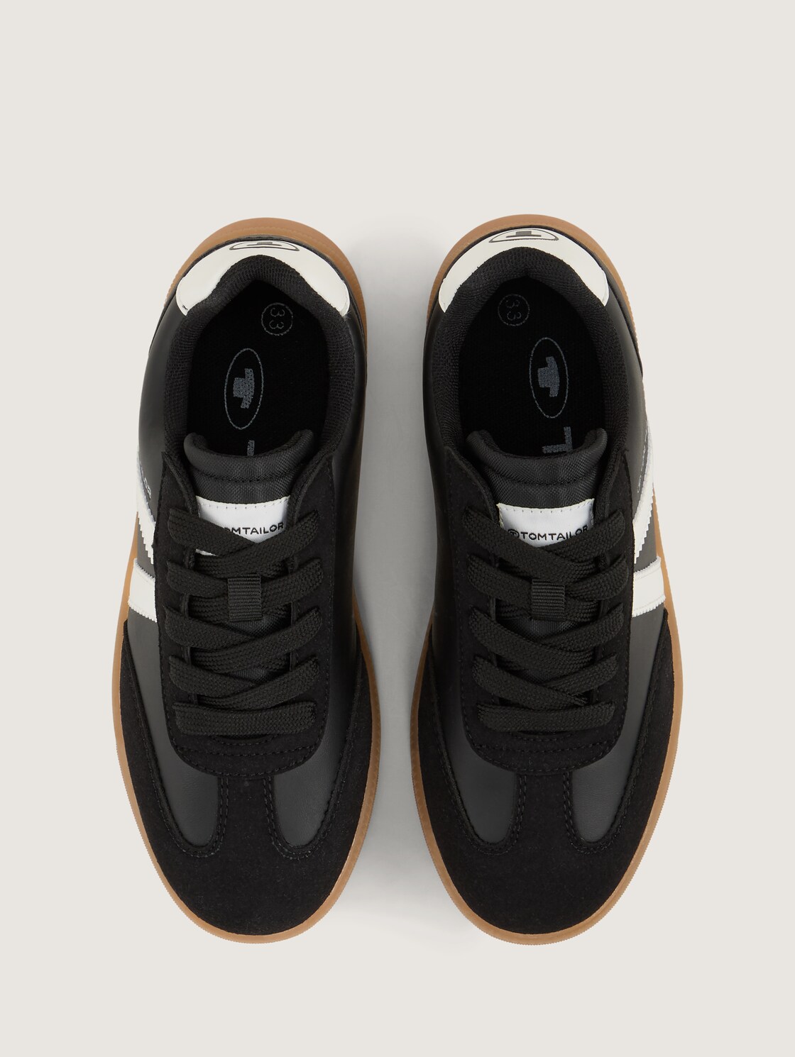 Sneaker mit Colour-Blocking - black-white - Produkt-Ansicht von oben 
