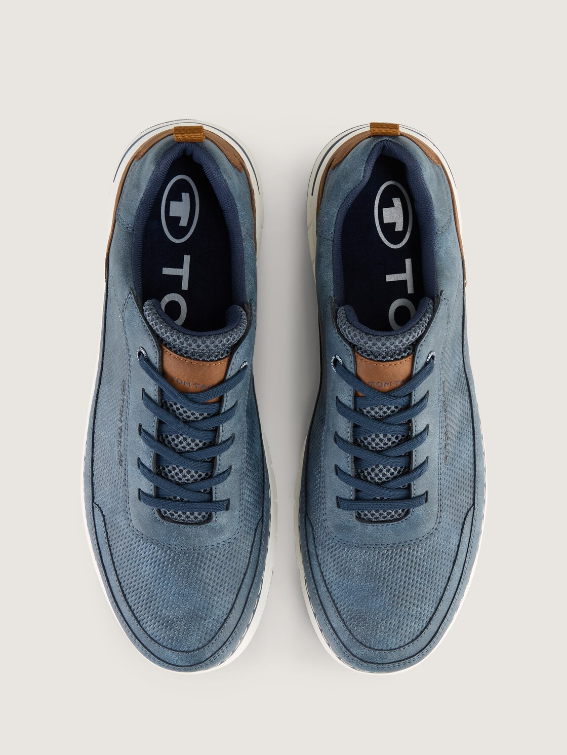 Sneaker aus strukturiertem Lederimitat - blue - Produkt-Ansicht von oben 