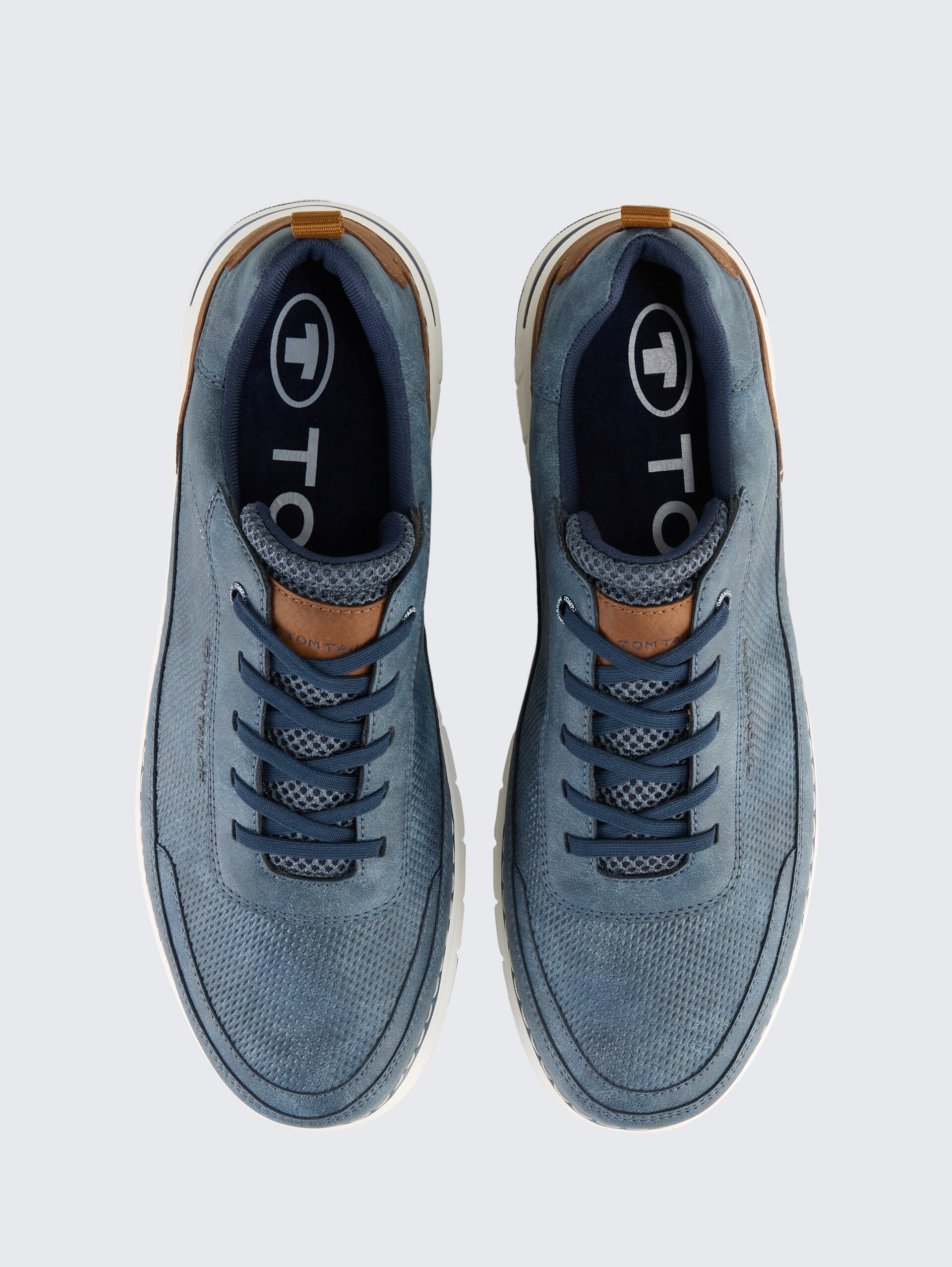Sneaker aus strukturiertem Lederimitat - blue - Produkt-Ansicht von oben 