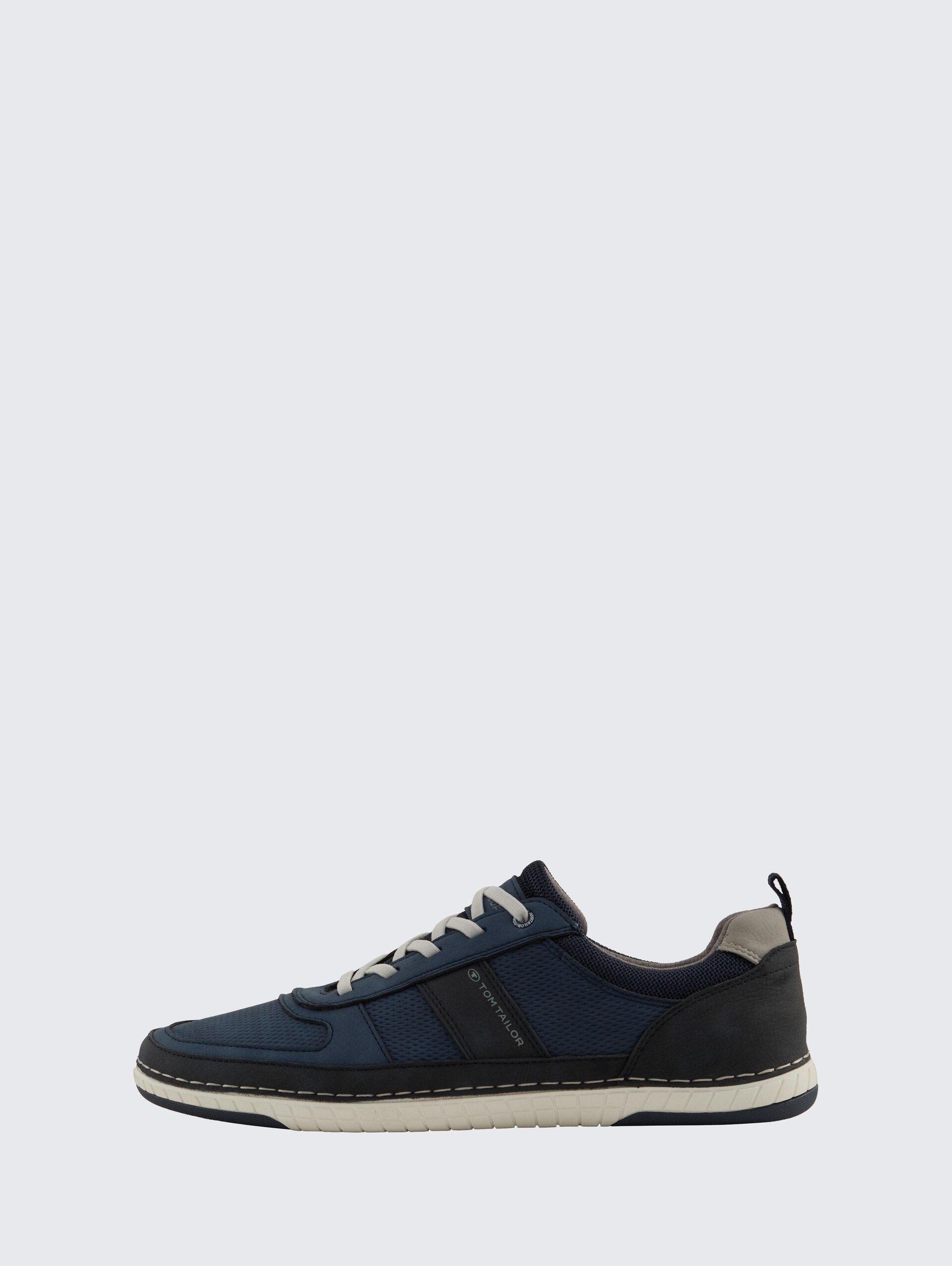 Sneaker mit Mesh-Einsatz - jeans - seitliche Produkt-Ansicht
