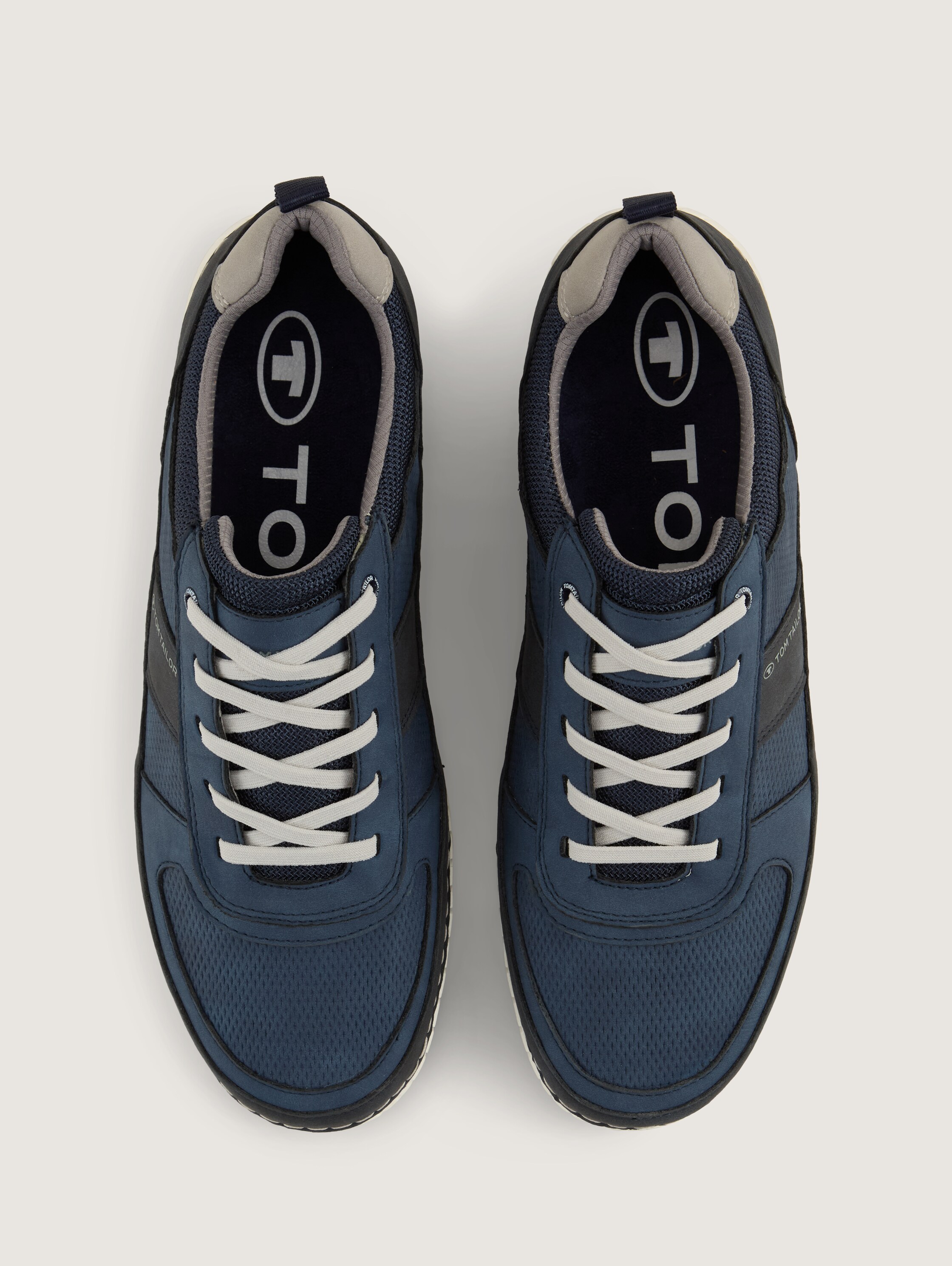 Sneaker mit Mesh-Einsatz - jeans - 