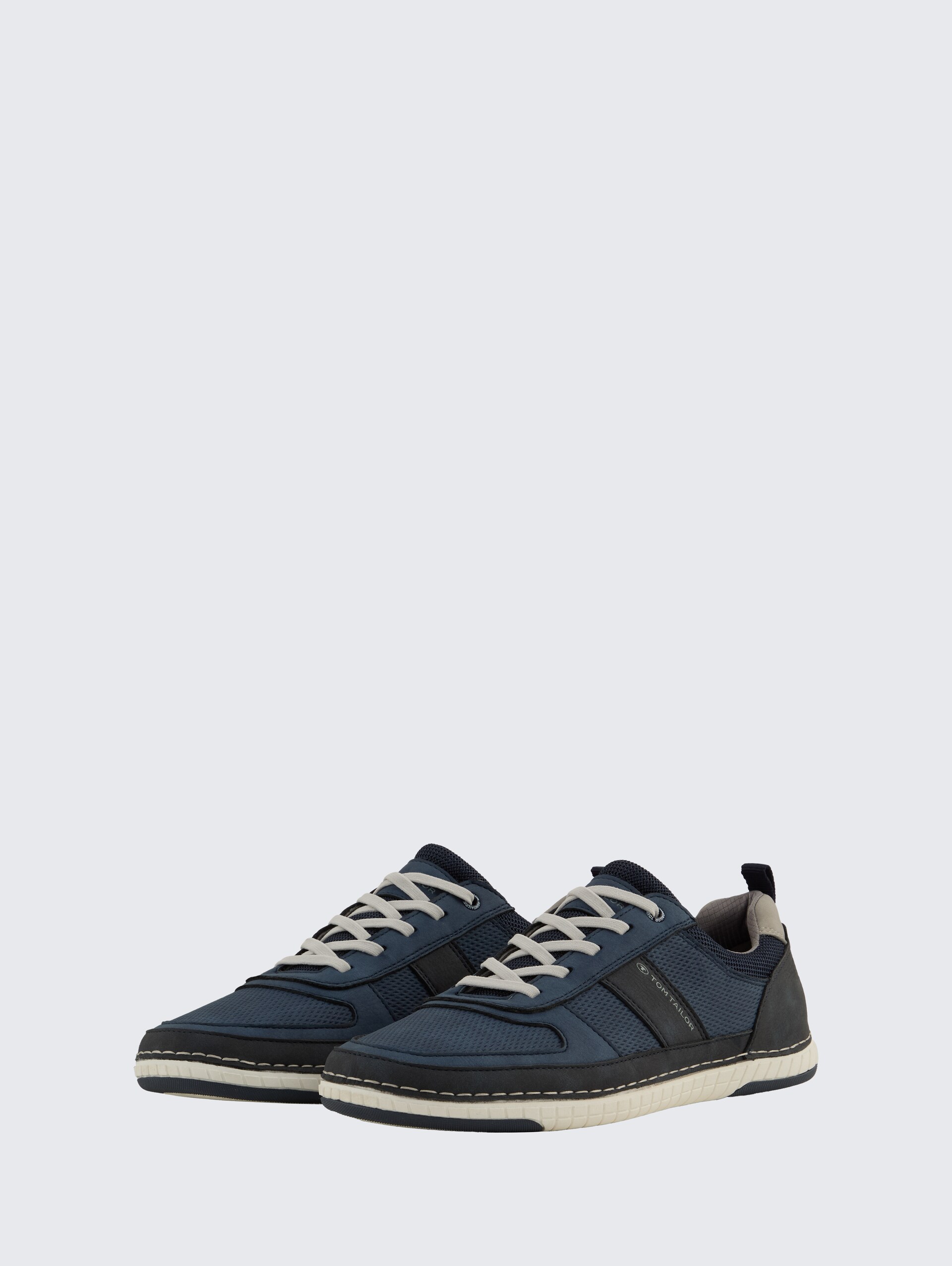 Sneaker mit Mesh-Einsatz - jeans - seitliche Produkt-Ansicht