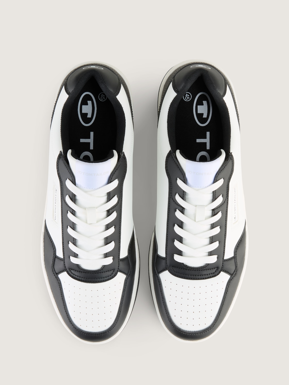 Sneaker mit Colour-Blocking - black-white - Produkt-Ansicht von oben 