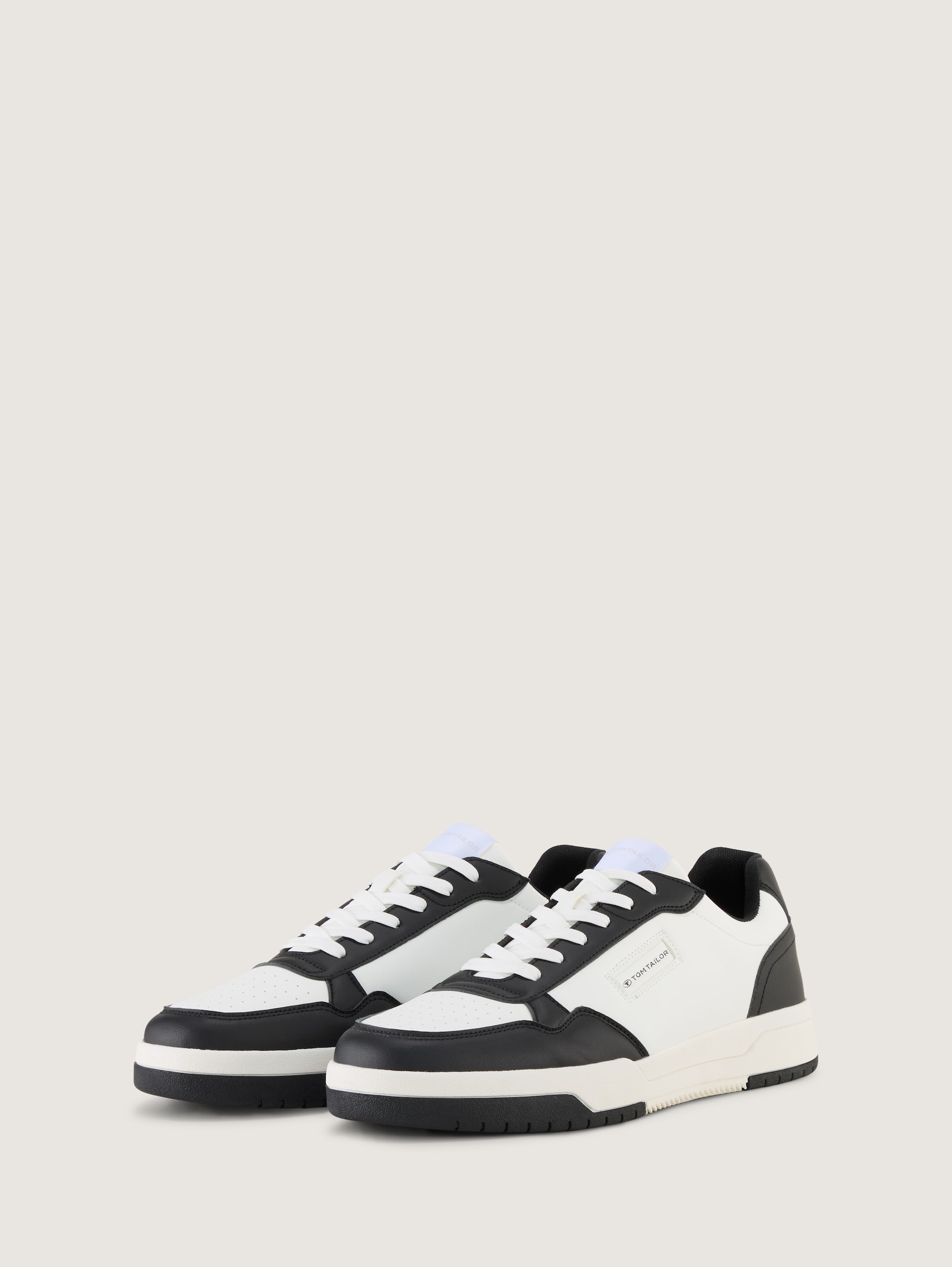 Sneakers met colourblocking - black-white - zijaanzicht product