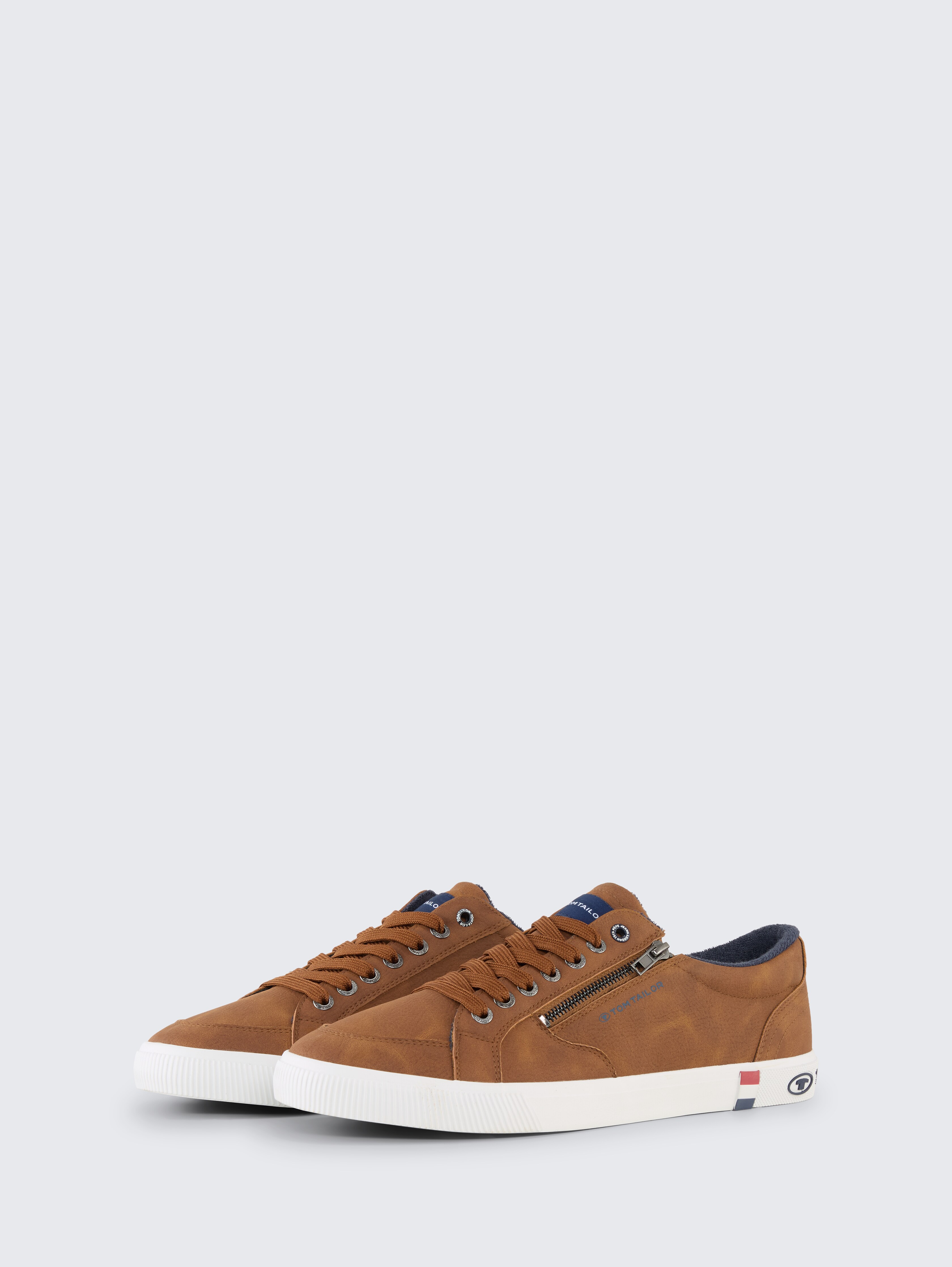 Sneaker mit Reißverschluss-Detail von Men, cognac