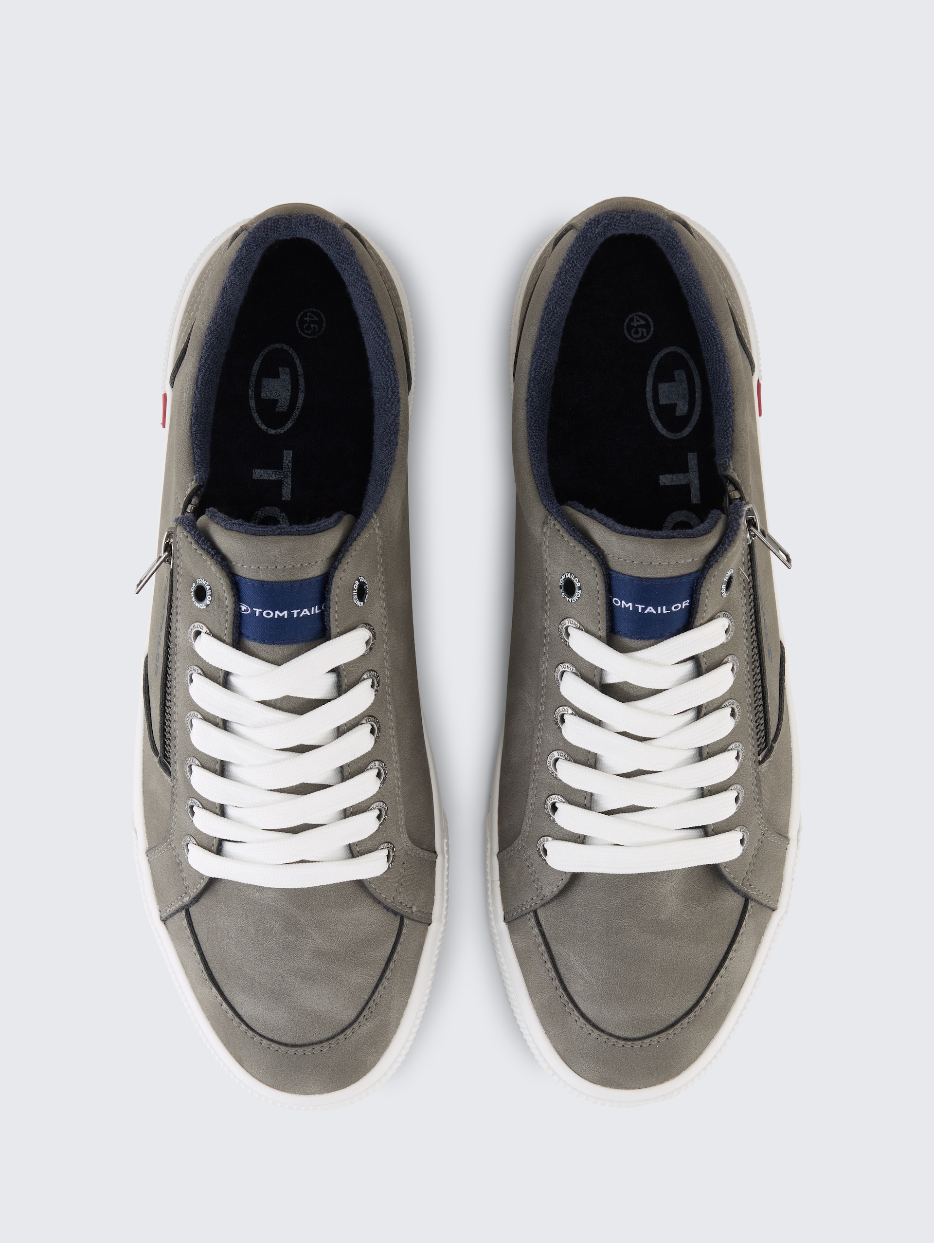 Sneaker mit Reißverschluss-Detail - grey - Produkt-Ansicht von oben 