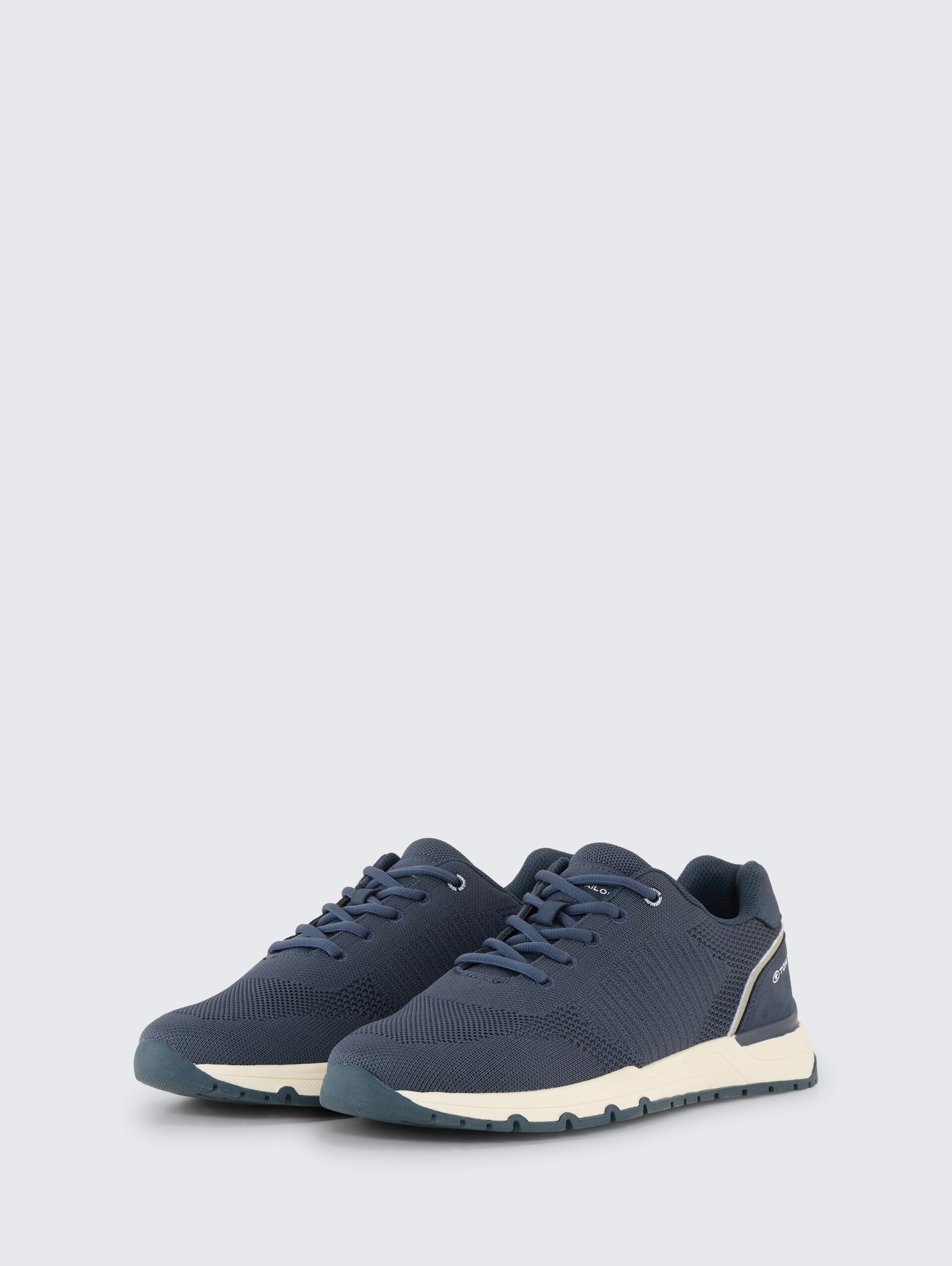 Sneaker im Knitted-Look - navy-ltgrey - seitliche Produkt-Ansicht