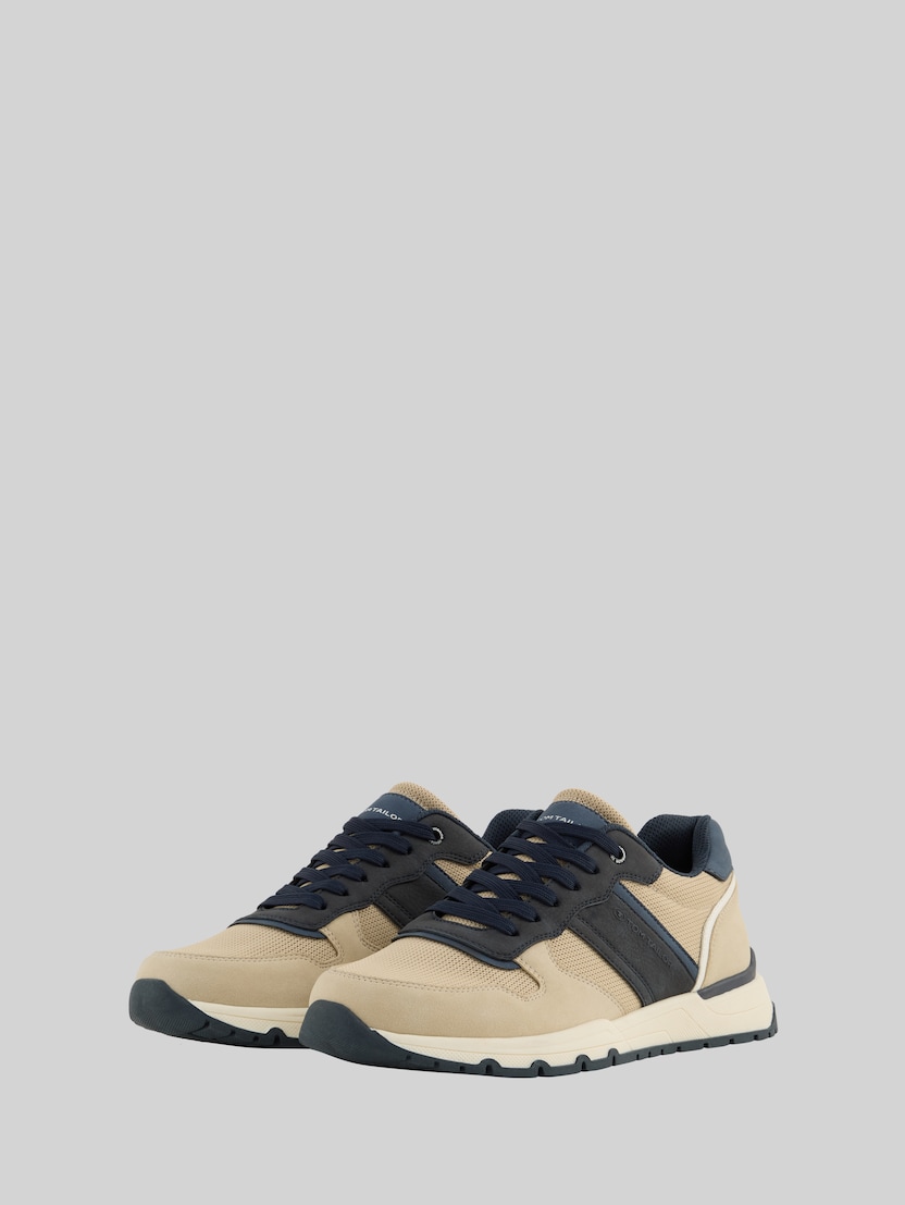 Sneaker mit Mesh-Einsatz von Men, beige