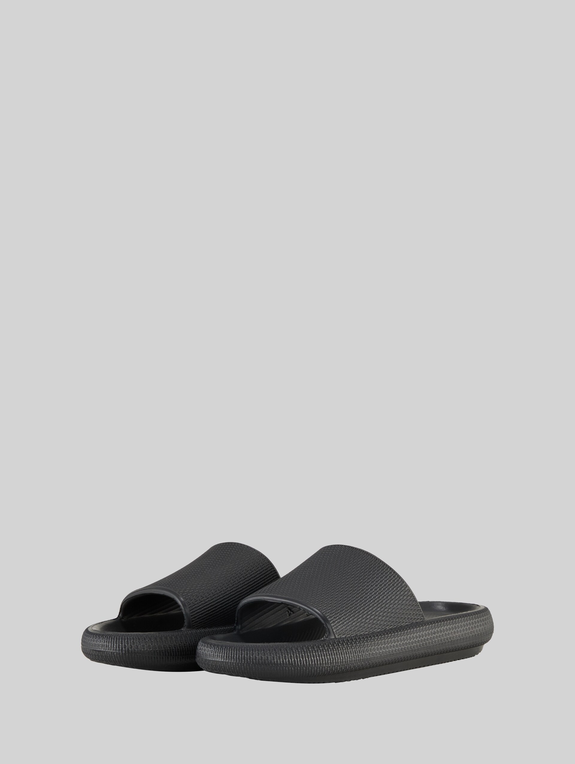 Slides with platform - black - side product view
