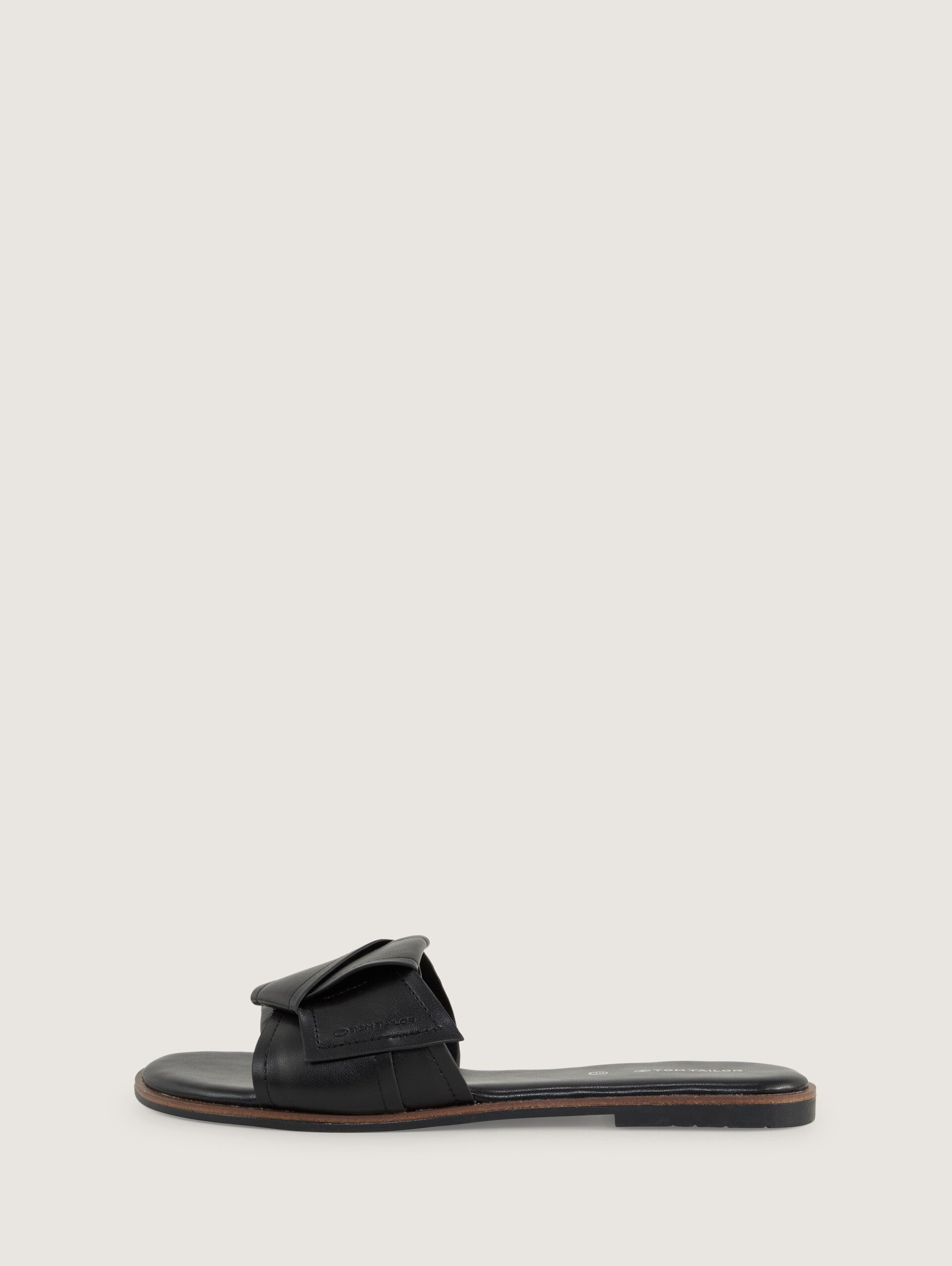Flache Sandalen mit Schleifen-Detail - black - seitliche Produkt-Ansicht