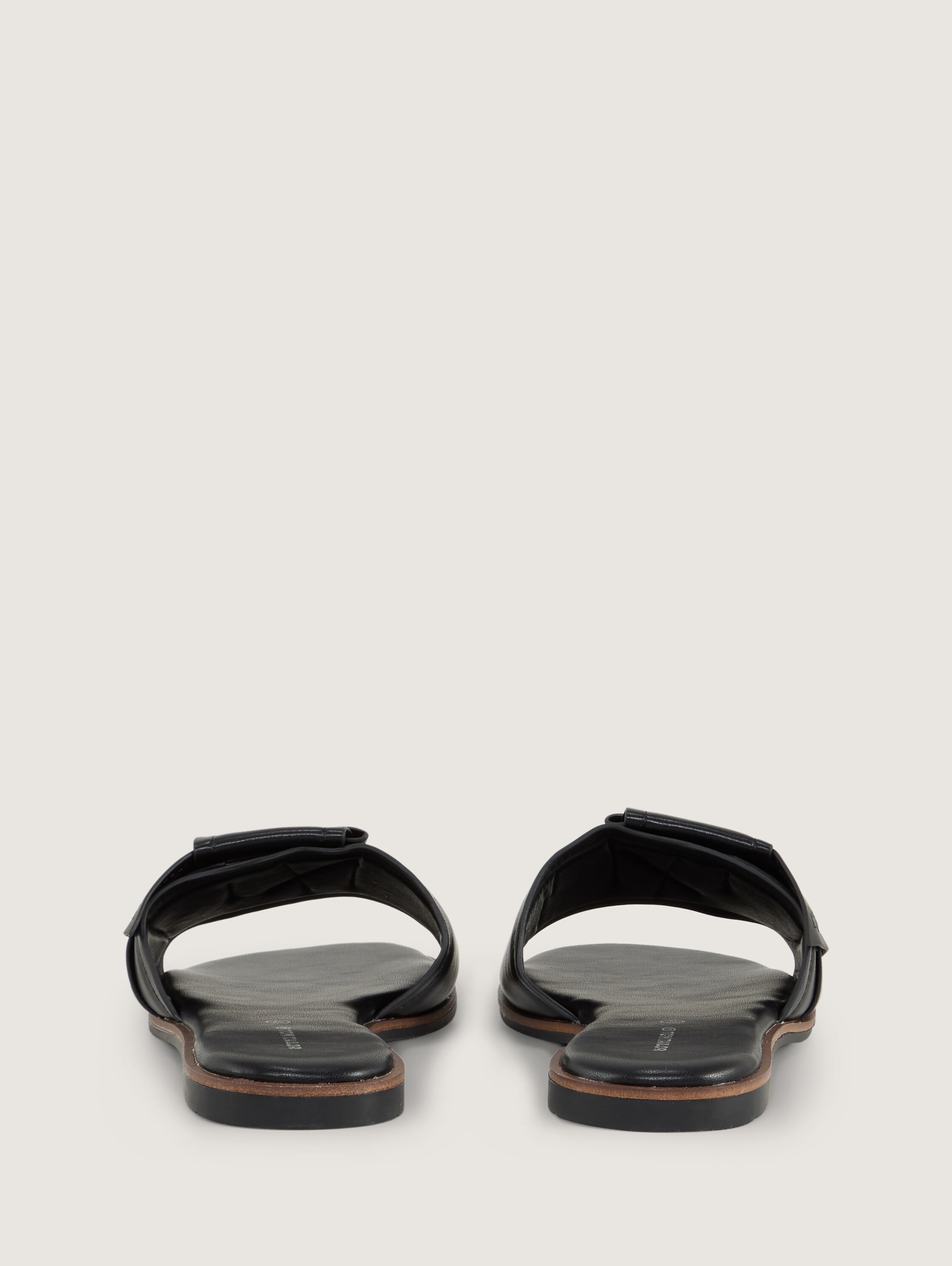 Flache Sandalen mit Schleifen-Detail - black_1 - 