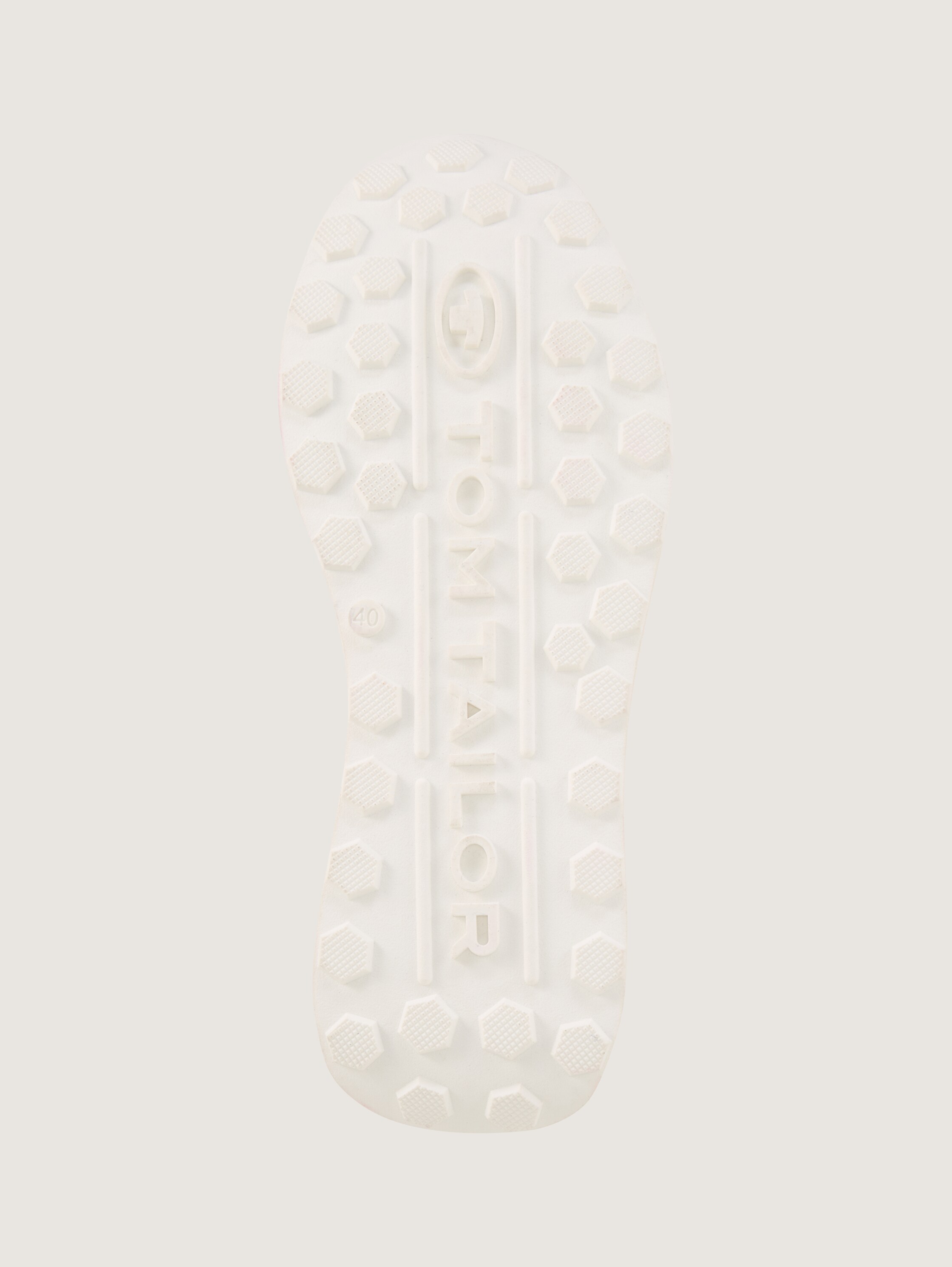 Sneaker mit Colour-Blocking - redrose - Produkt-Ansicht Sohle 