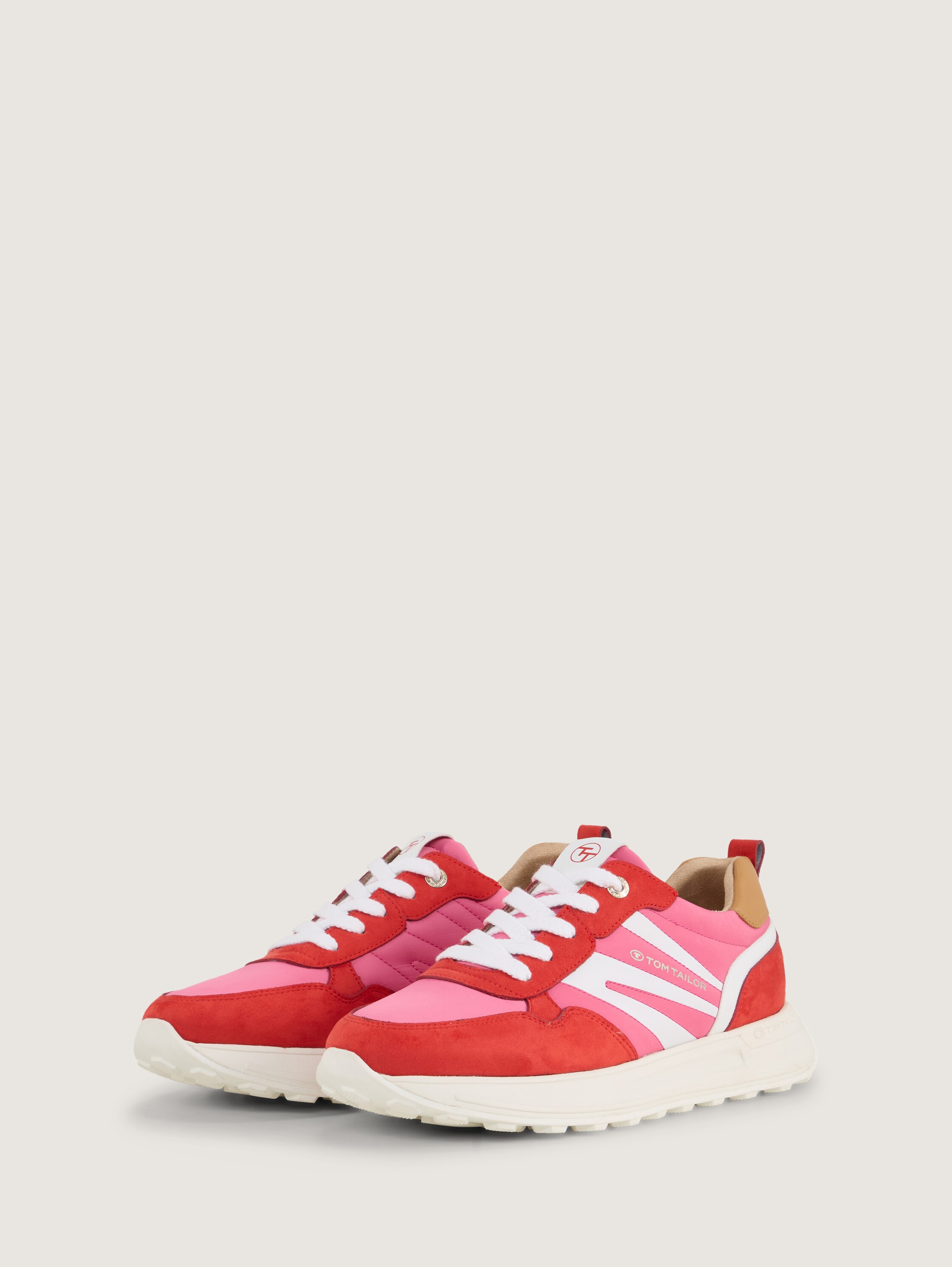 Sneaker mit Colour-Blocking - redrose - seitliche Produkt-Ansicht