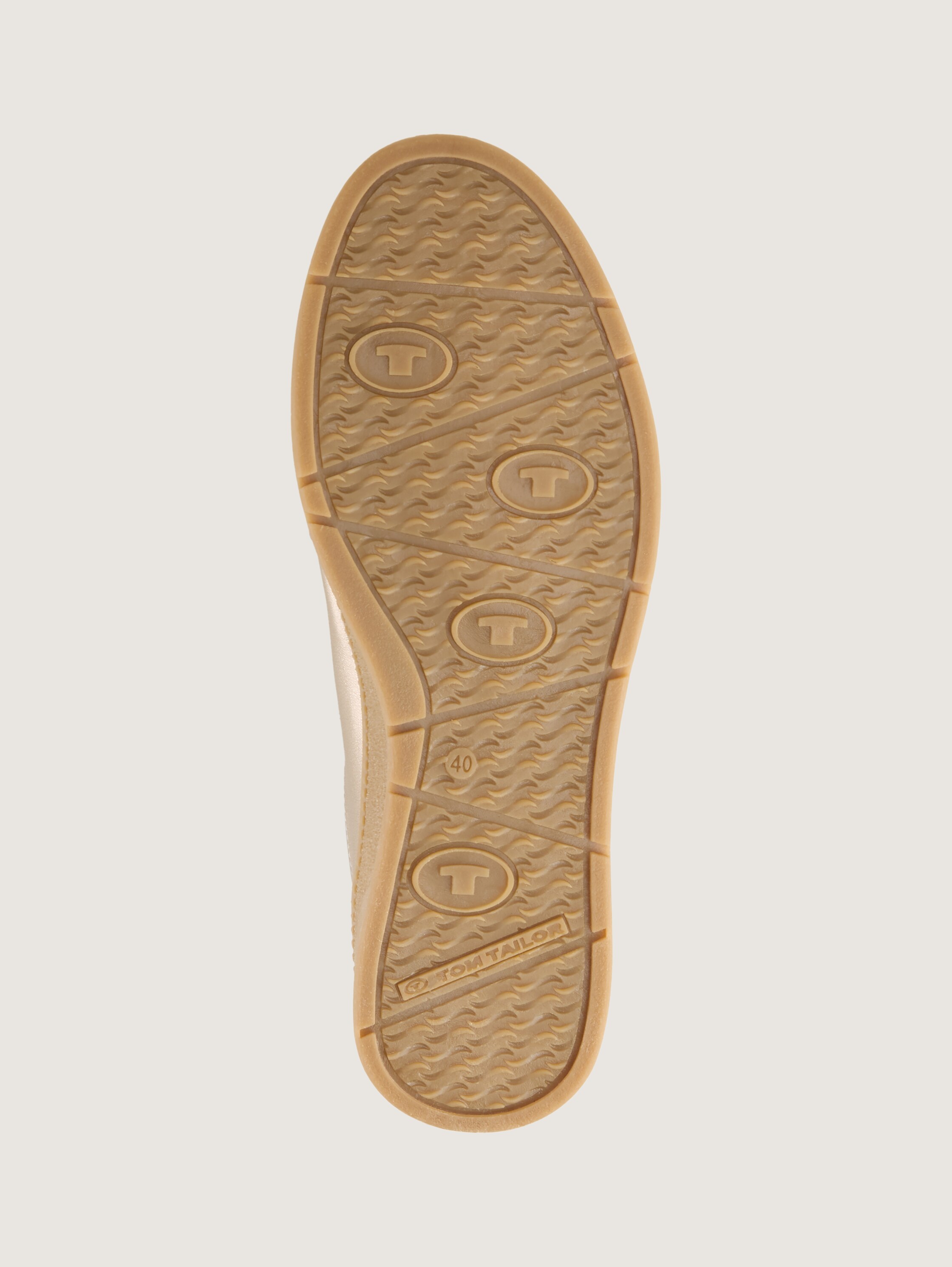 Sneaker im Metallic-Look - gold - 