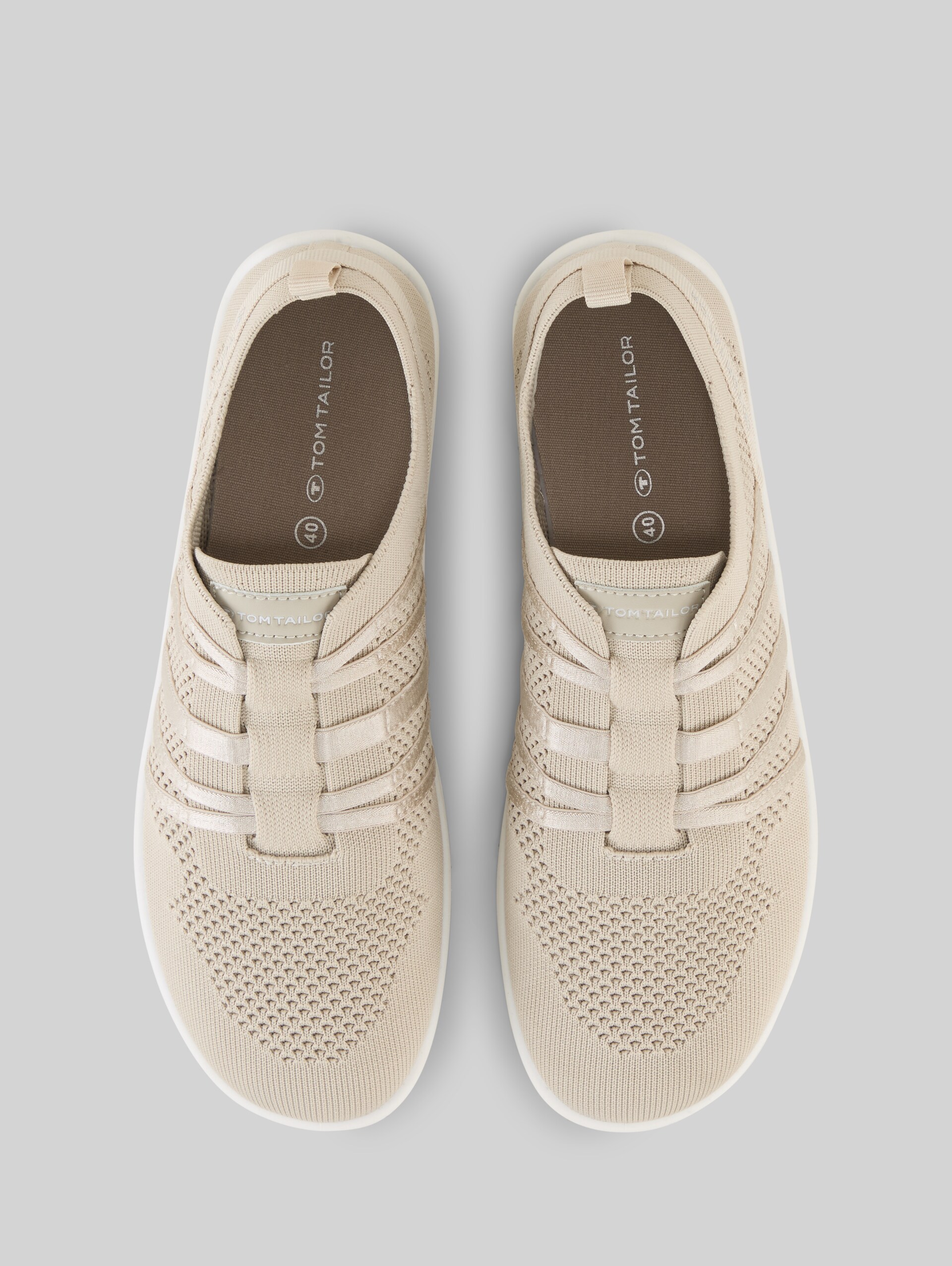 Sneakers with elastic shaft - beige - Product view from top 