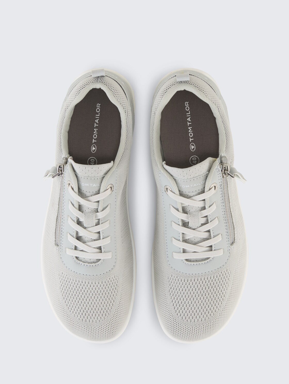 Sneaker mit Reißverschluss-Detail - grey - Produkt-Ansicht von oben 