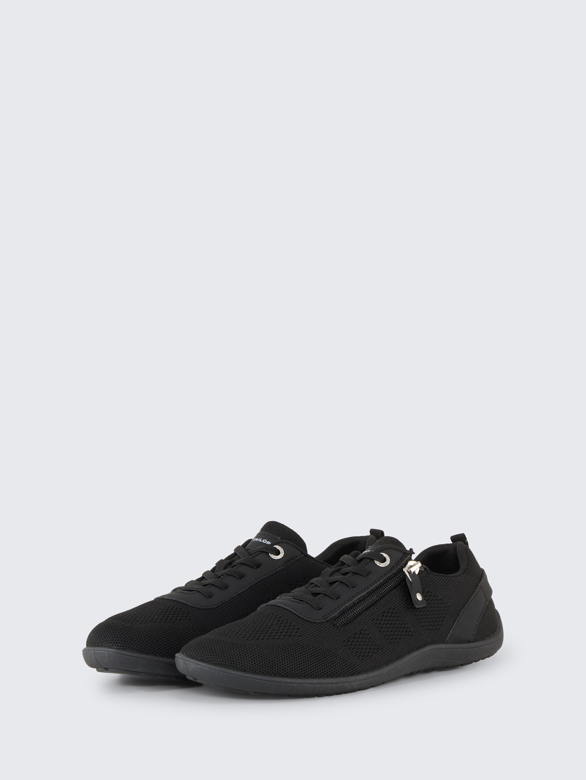 Sneaker mit Reißverschluss-Detail - black-uni - seitliche Produkt-Ansicht