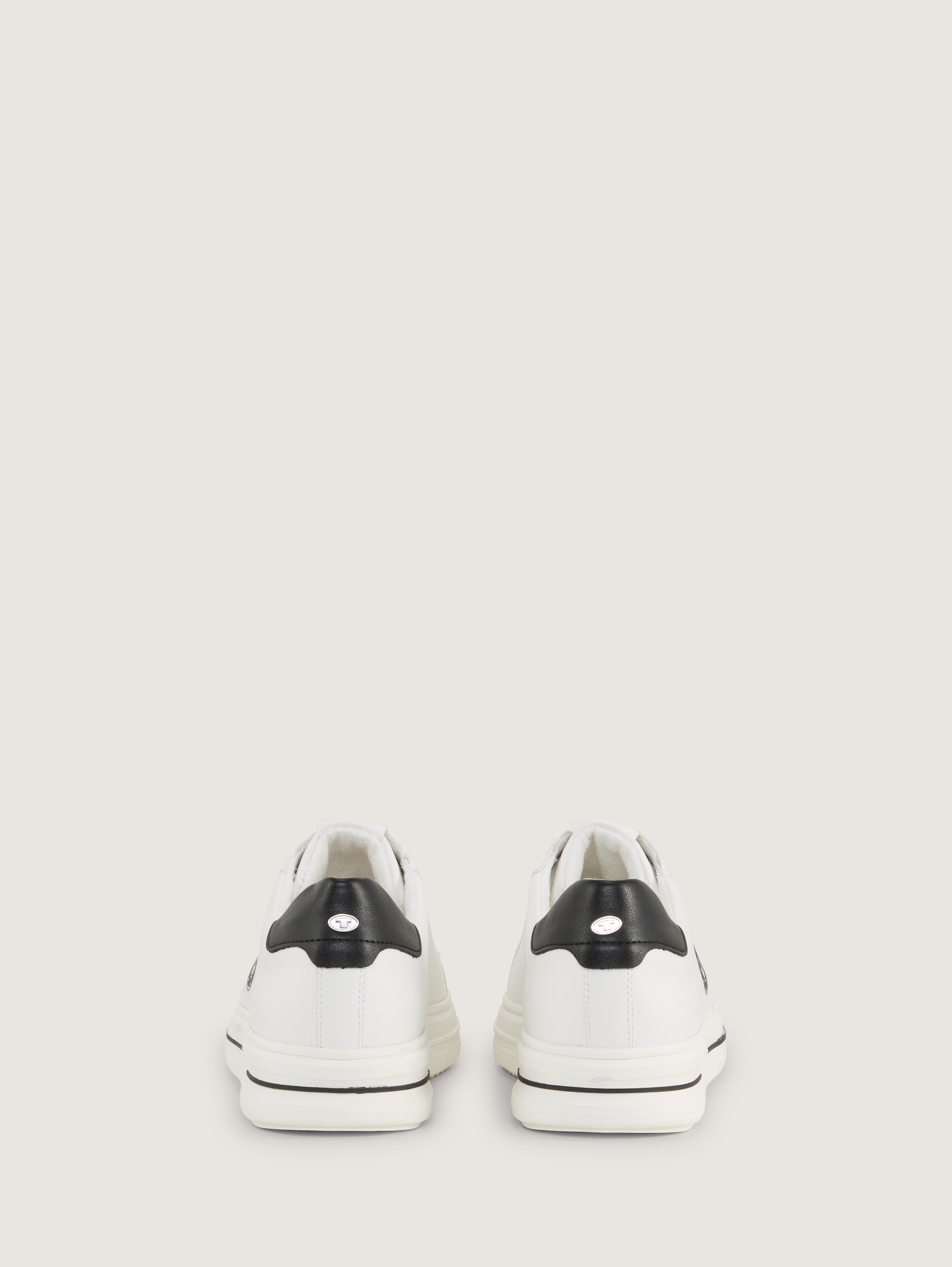 Sneaker mit Logo-Print - white-black - Produkt-Rückansicht