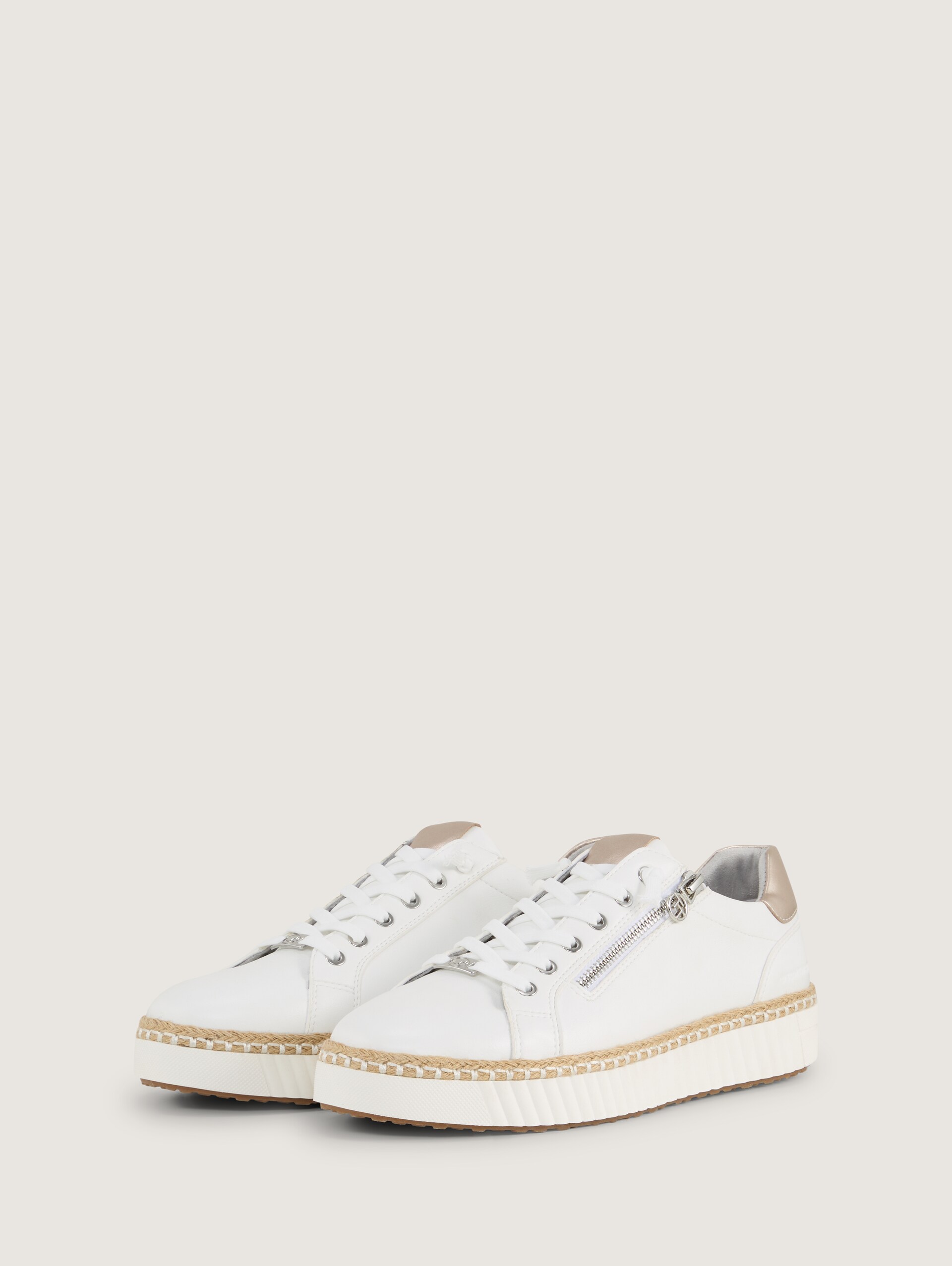 Sneaker mit Bast-Detail - white-marble - seitliche Produkt-Ansicht