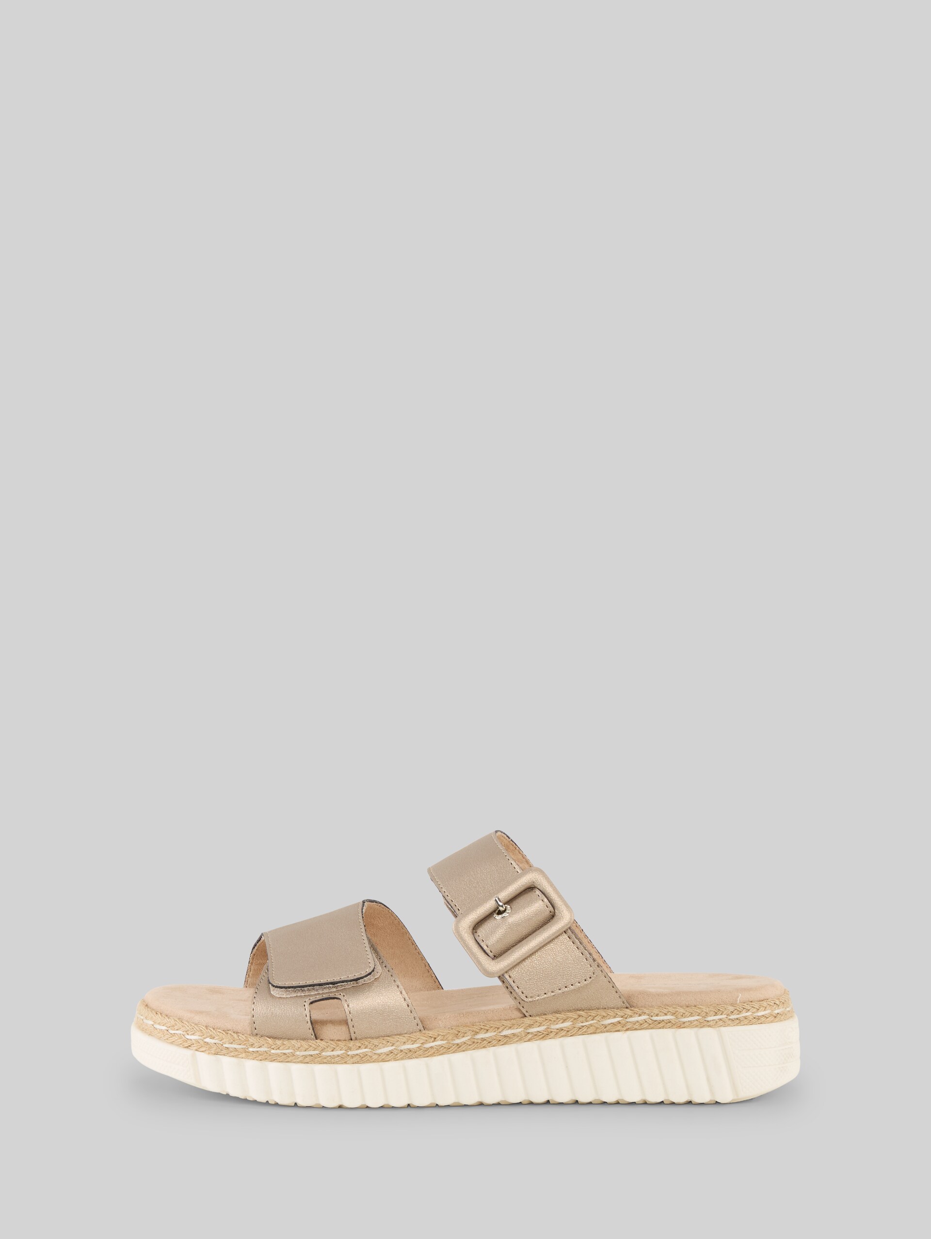 Sandals with a metallic look - gold - Product detail view