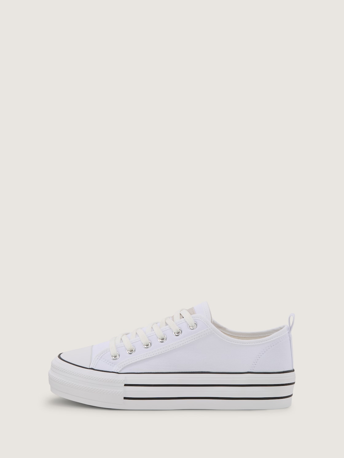 Sneaker mit Plateau - white - seitliche Produkt-Ansicht