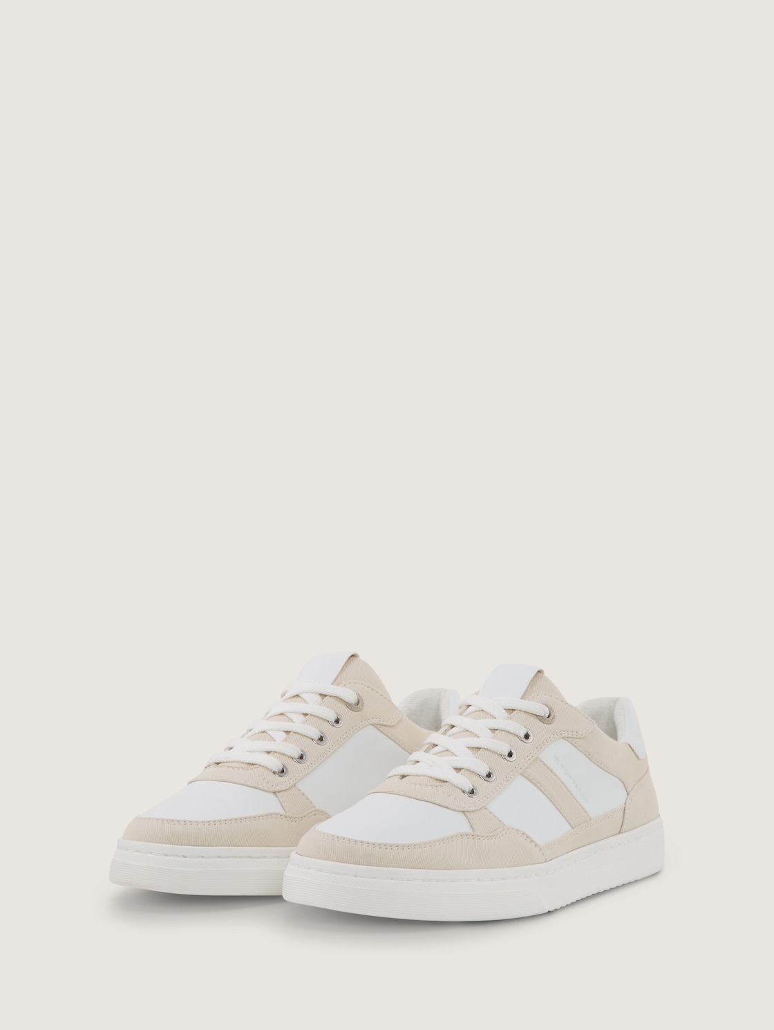 Sneaker mit Colour-Blocking - offwhite - seitliche Produkt-Ansicht