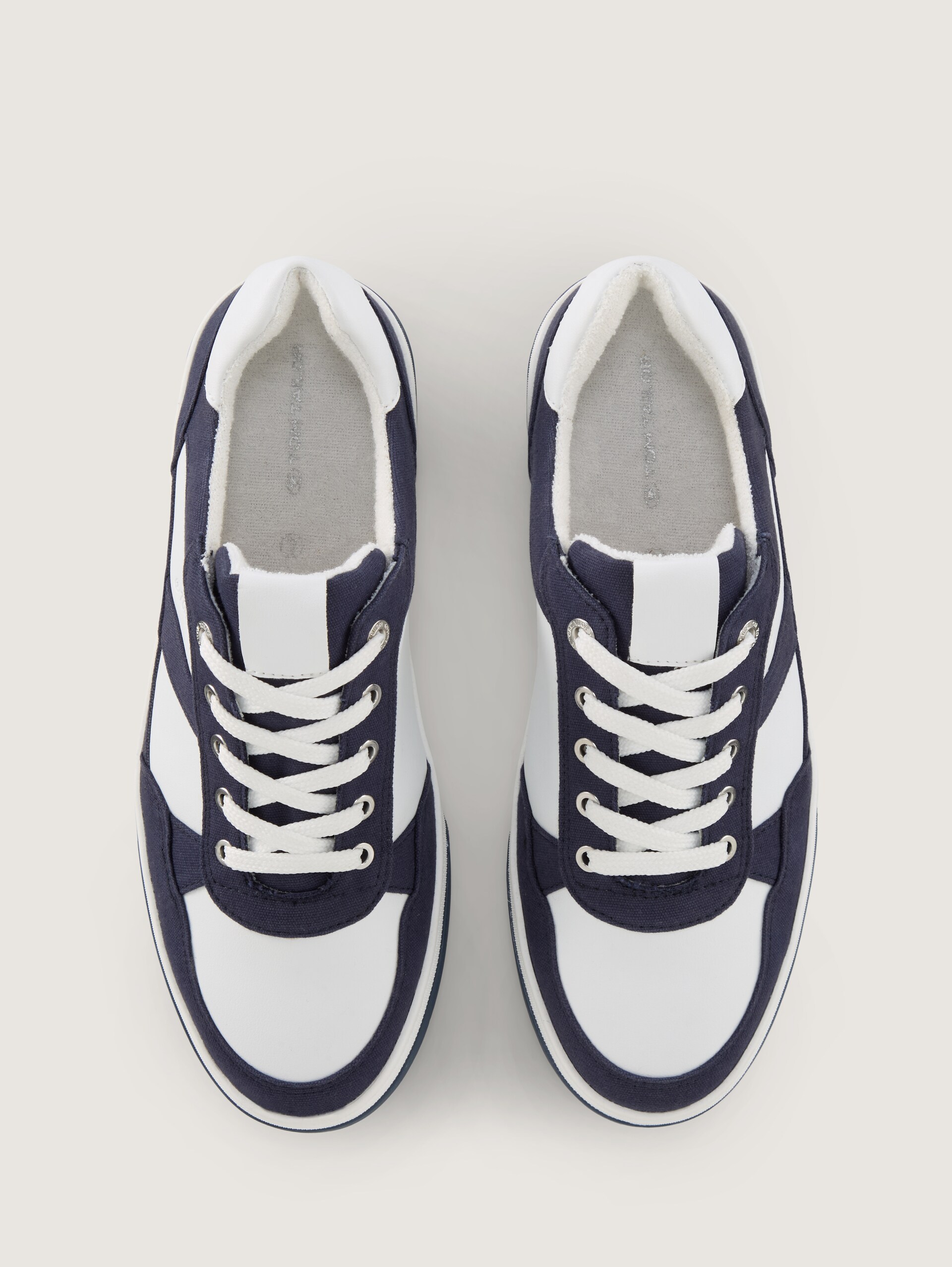 Sneakers met colourblocking - navy - Bovenaanzicht product 