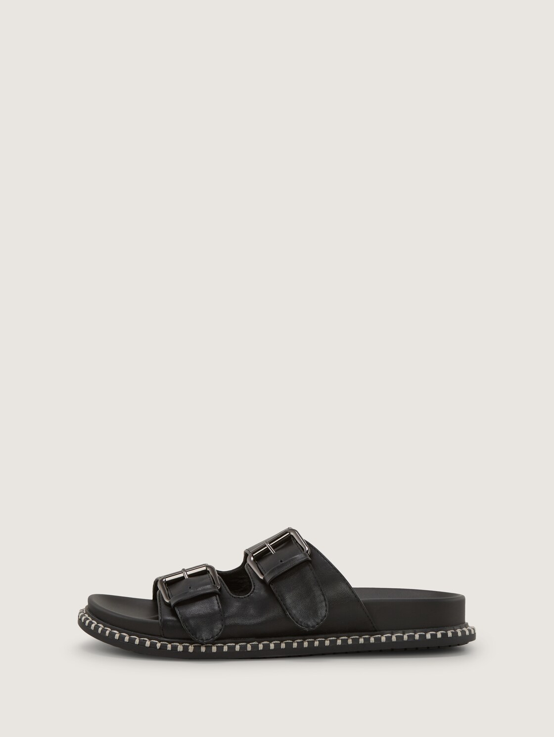 Flache Sandalen mit Verschluss-Schnallen - black - seitliche Produkt-Ansicht