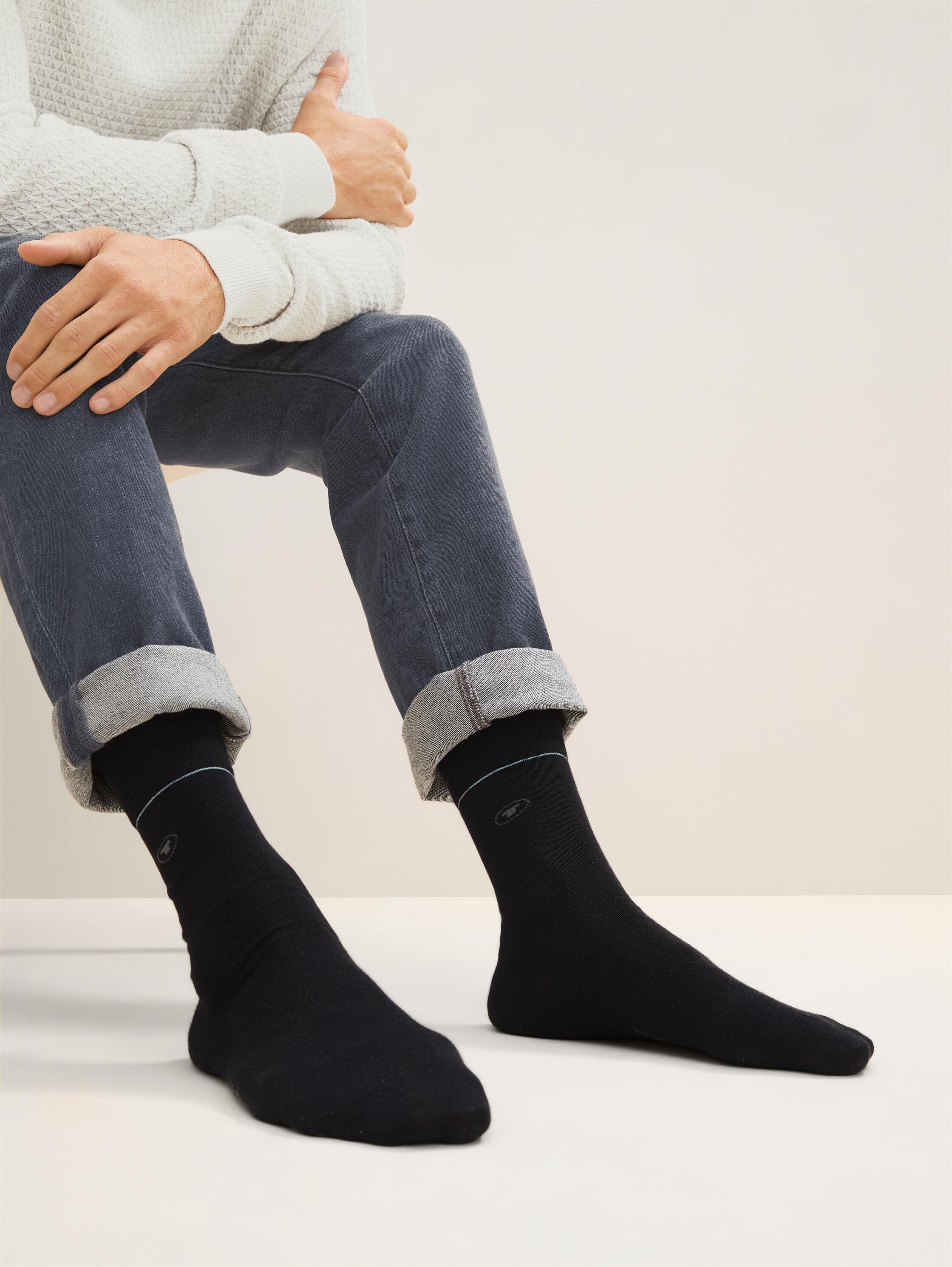 Socks in a 7-day box - black_1 - 
