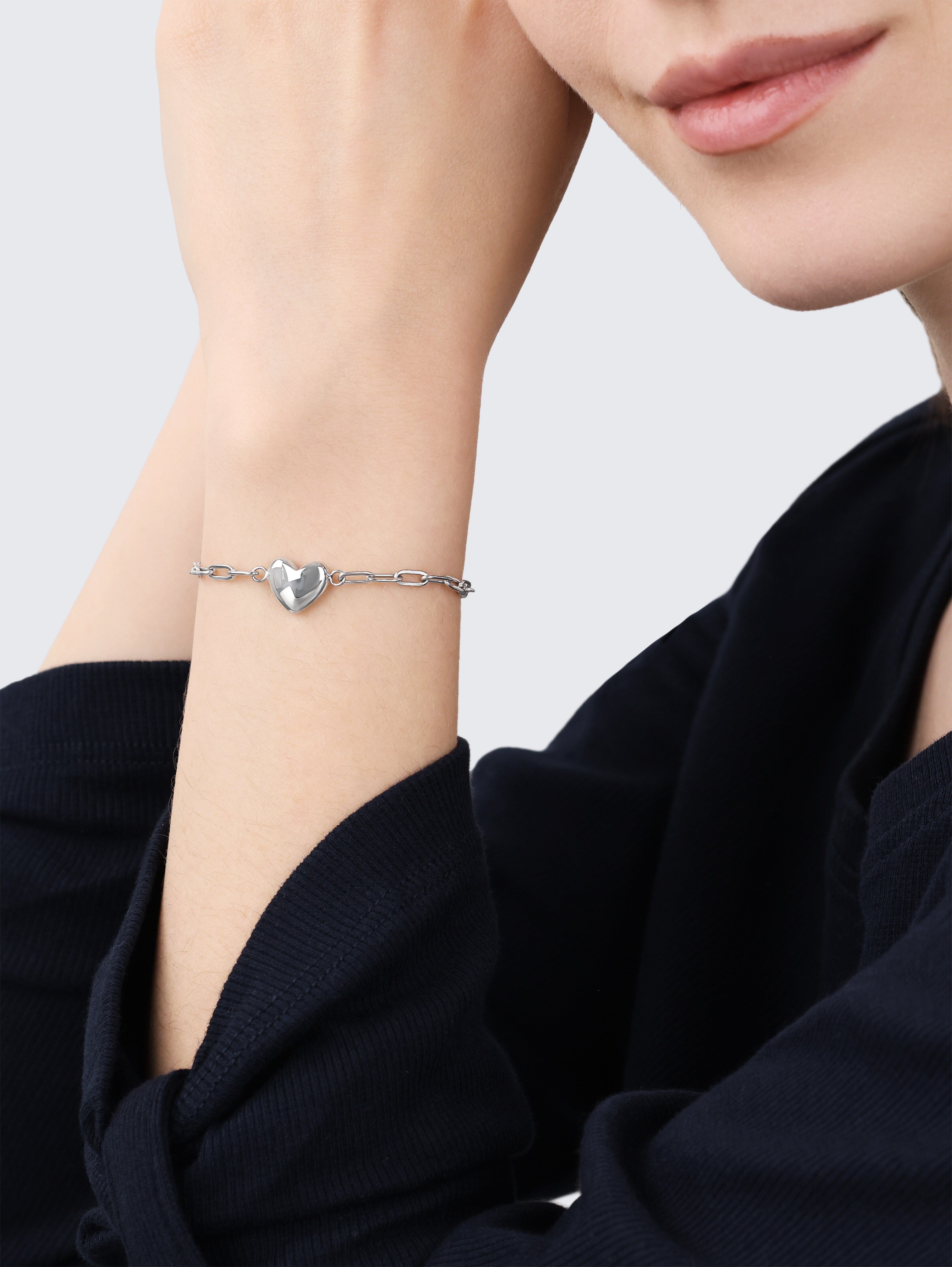 Stainless steel silver heart bracelet by Women, silver