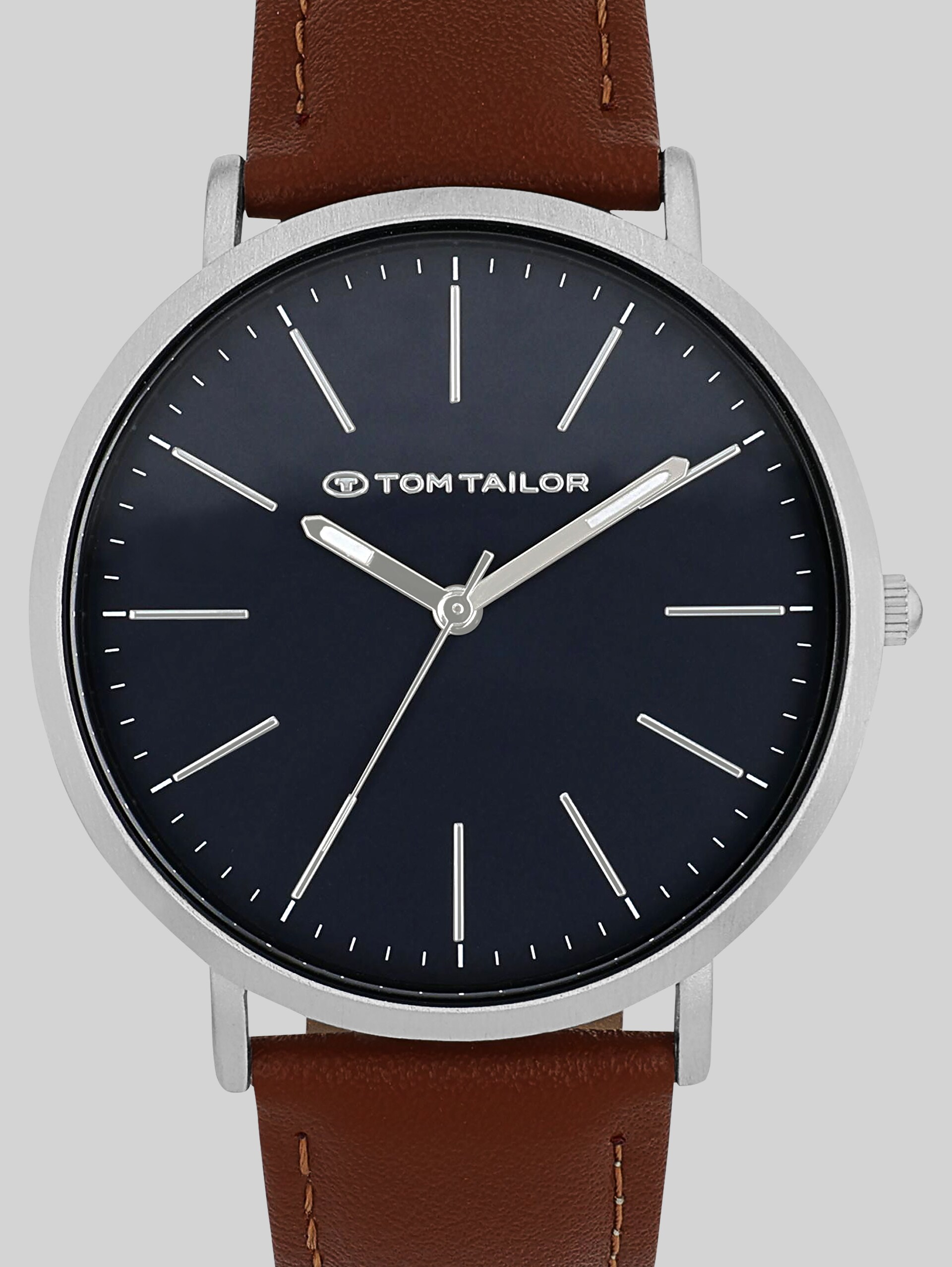 Silver wristwatch, brown dial, 40 mm - silver